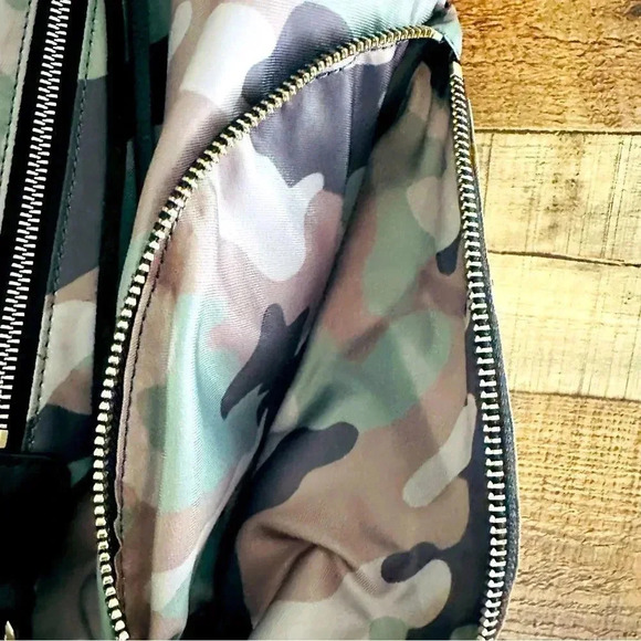 NWOT Rebecca Minkoff Julian Nylon Camo Backpack - Picture 8 of 14